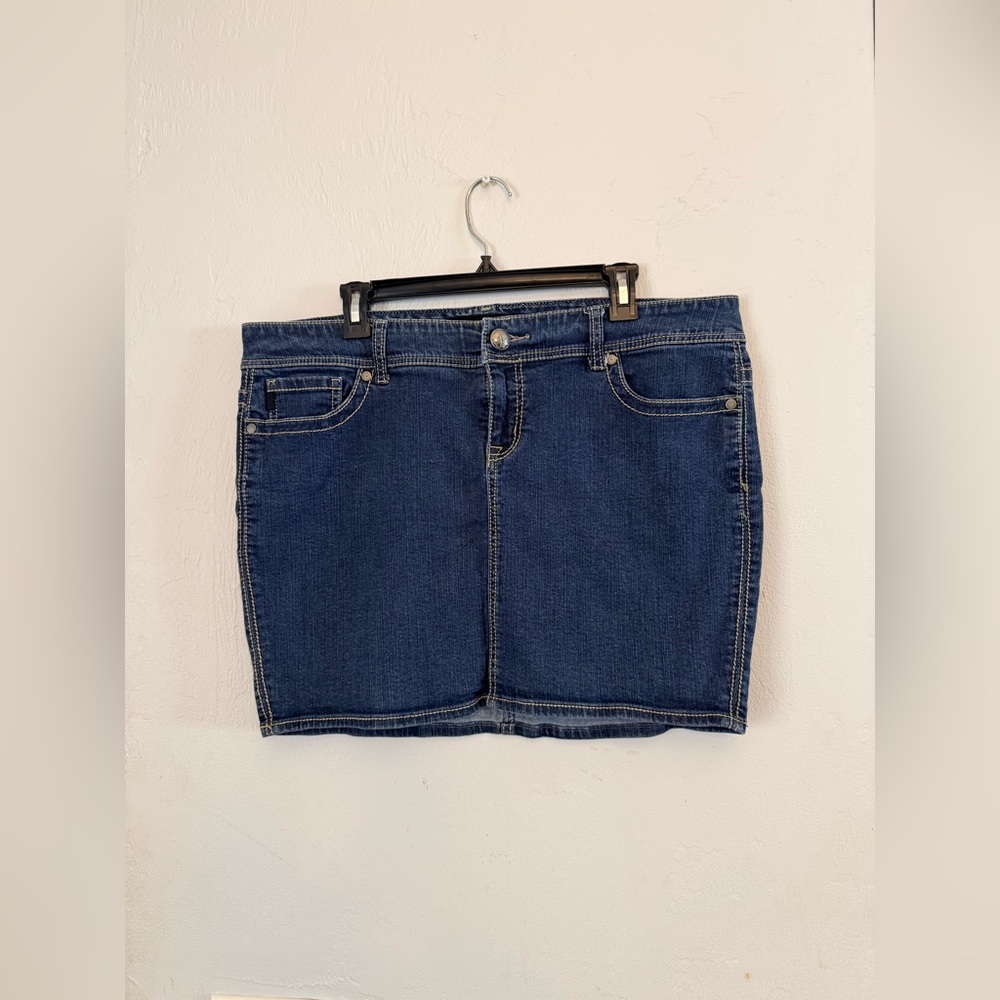 Torrid Women's Skirt